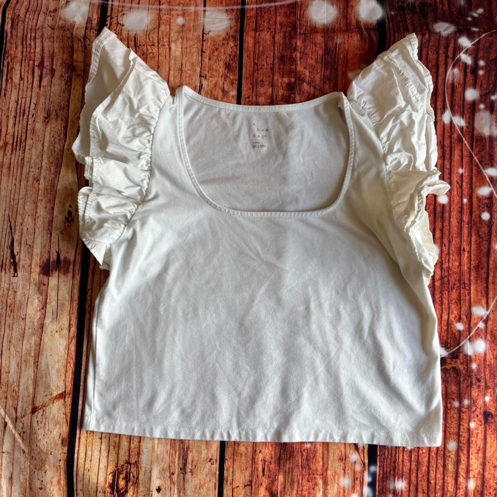 Women's White and Cream Blouse